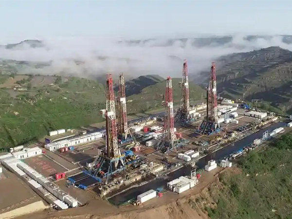 Changqing Oilfield Pioneers a New Path for Shale Oil Production Growth(圖(tú)1) Changqing Oilfield Pioneers a New Path for Shale Oil Production Growth(圖1)
